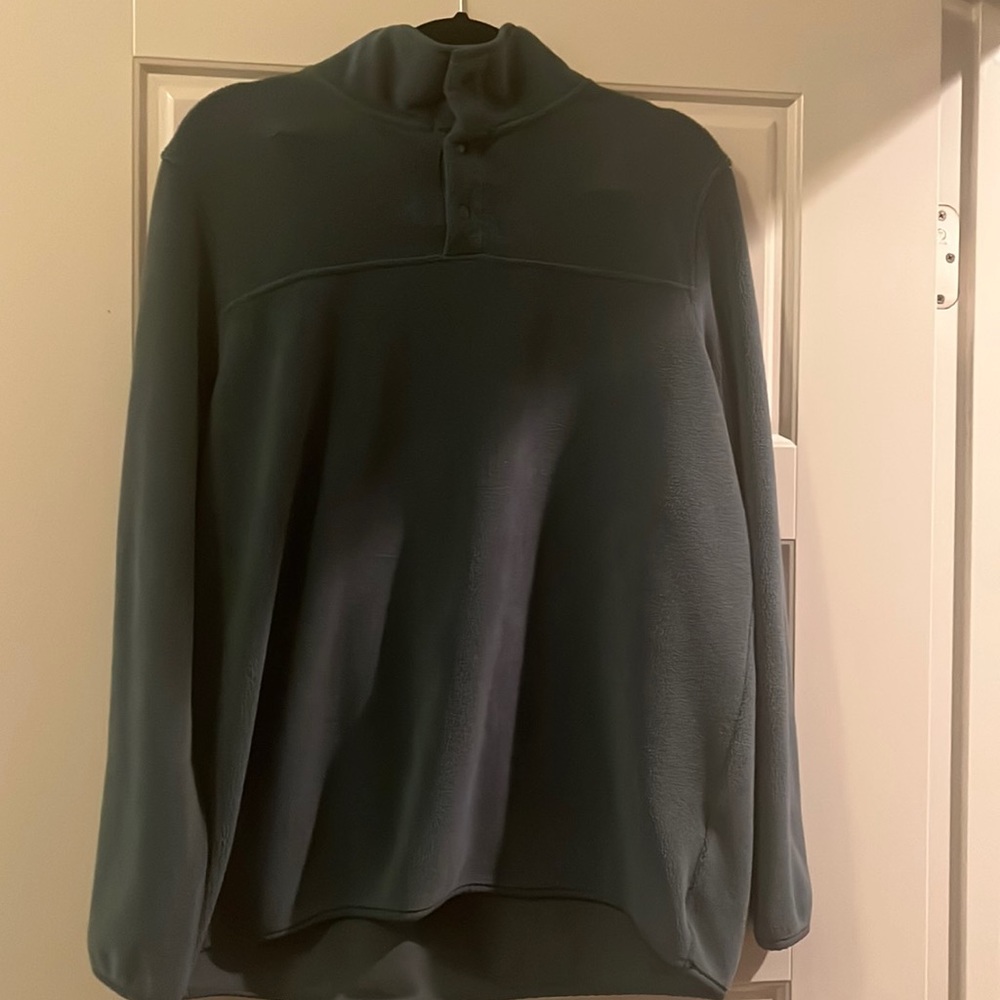 Button up pullover